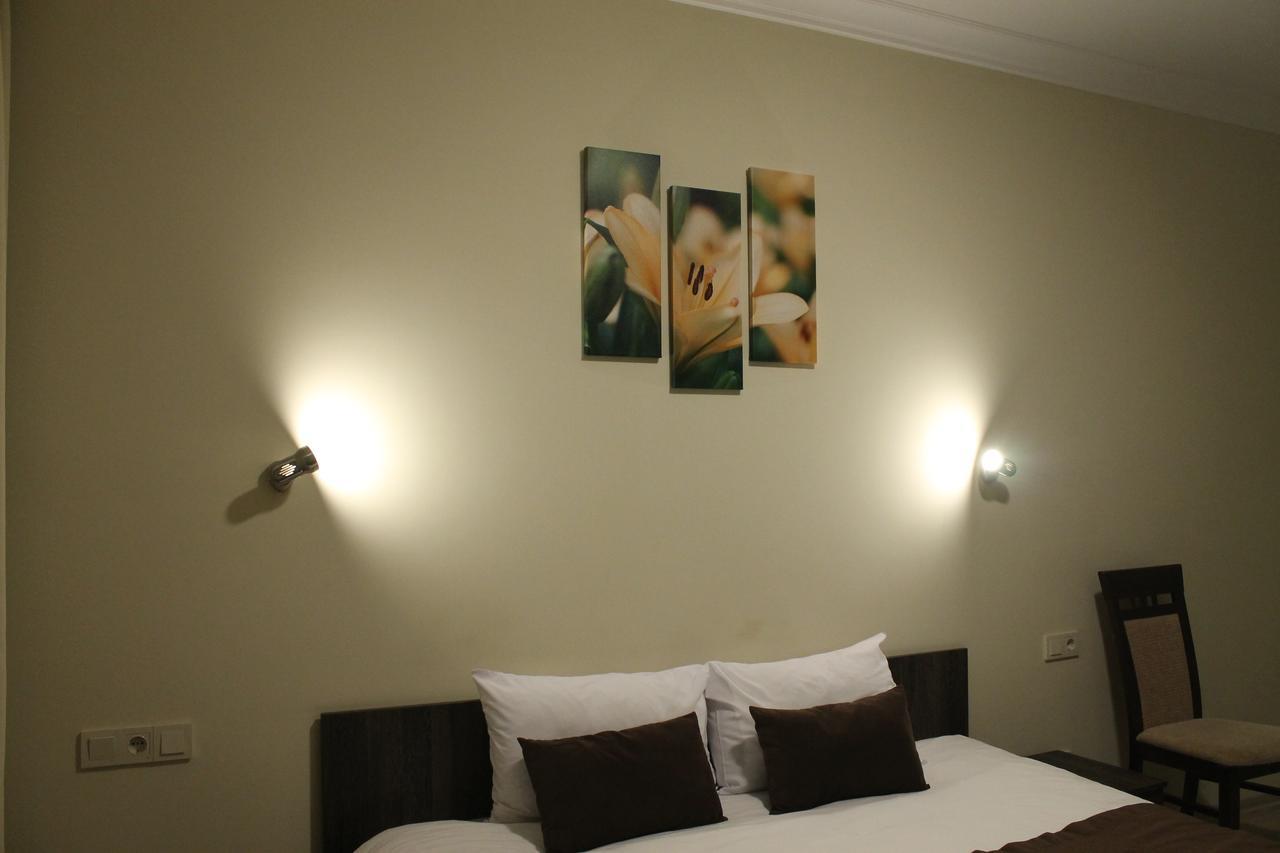 Non-Stop Economy Hotel Boryspiľ Exteriér fotografie